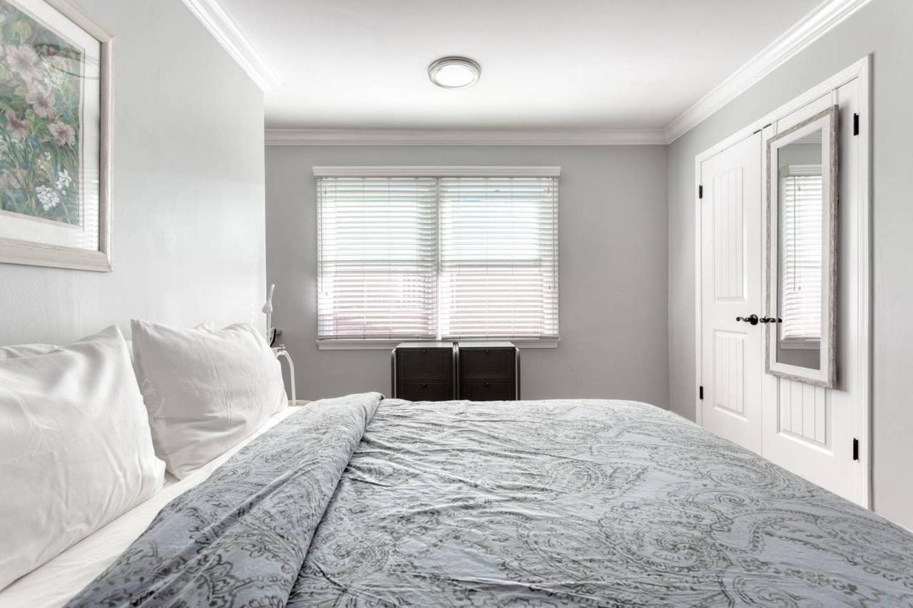 New Belmont Shore Retreat With Free Parking Walk To Beaches Лонг Бич Экстерьер фото